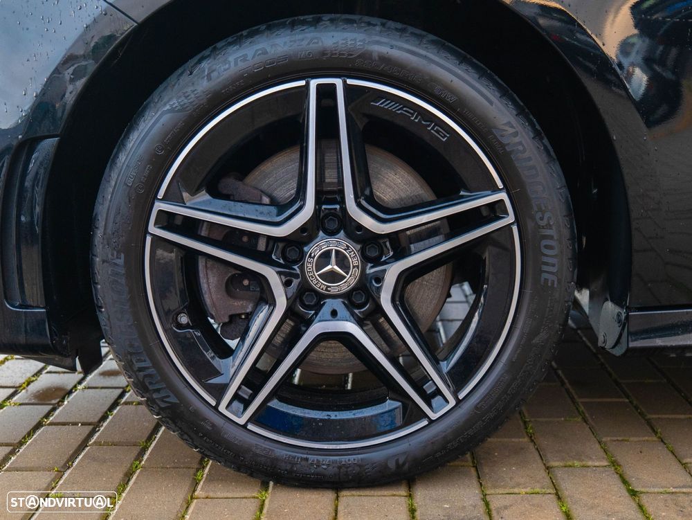Mercedes-Benz A 250 Limousine e 8G-DCT AMG Line - 30