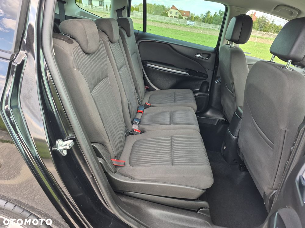 Opel Zafira Tourer 1.4 Turbo Business Innovation - 22
