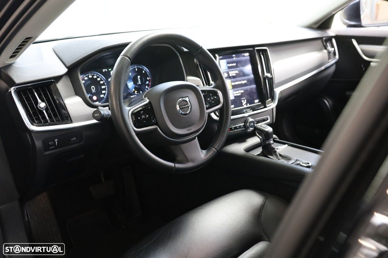 Volvo S90 2.0 D4 Momentum Geartronic - 9