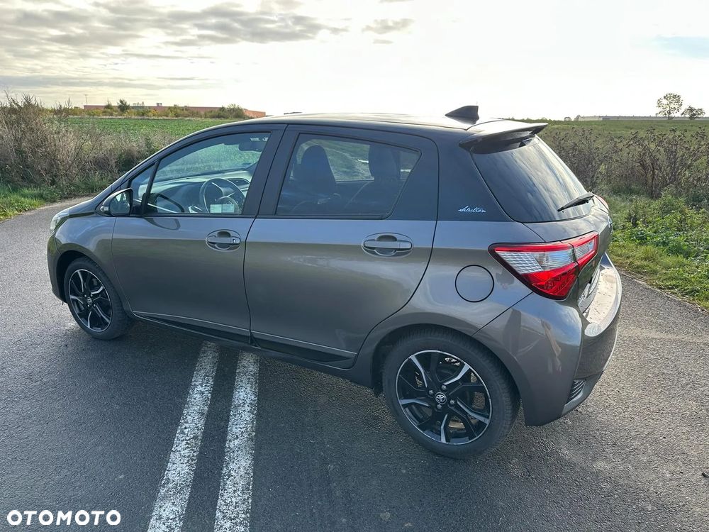 Toyota Yaris 1.5 Selection - 6