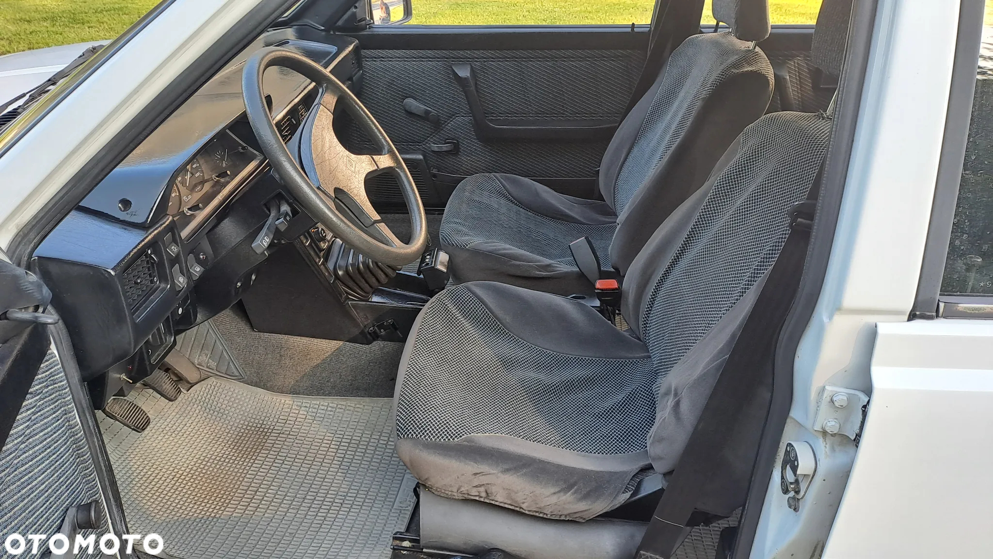 Polonez 1.6 - 8