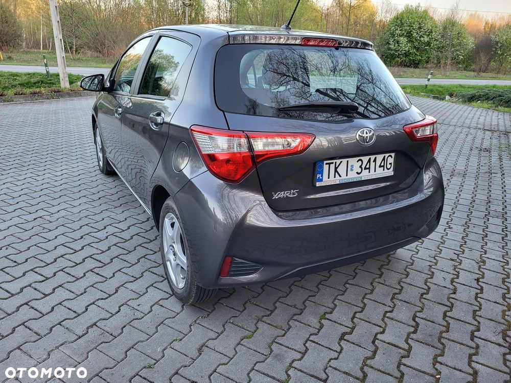 Toyota Yaris 1.5 Premium CVT - 5