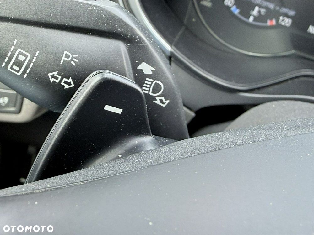 Ford Mondeo 2.0 EcoBoost ST-Line - 38