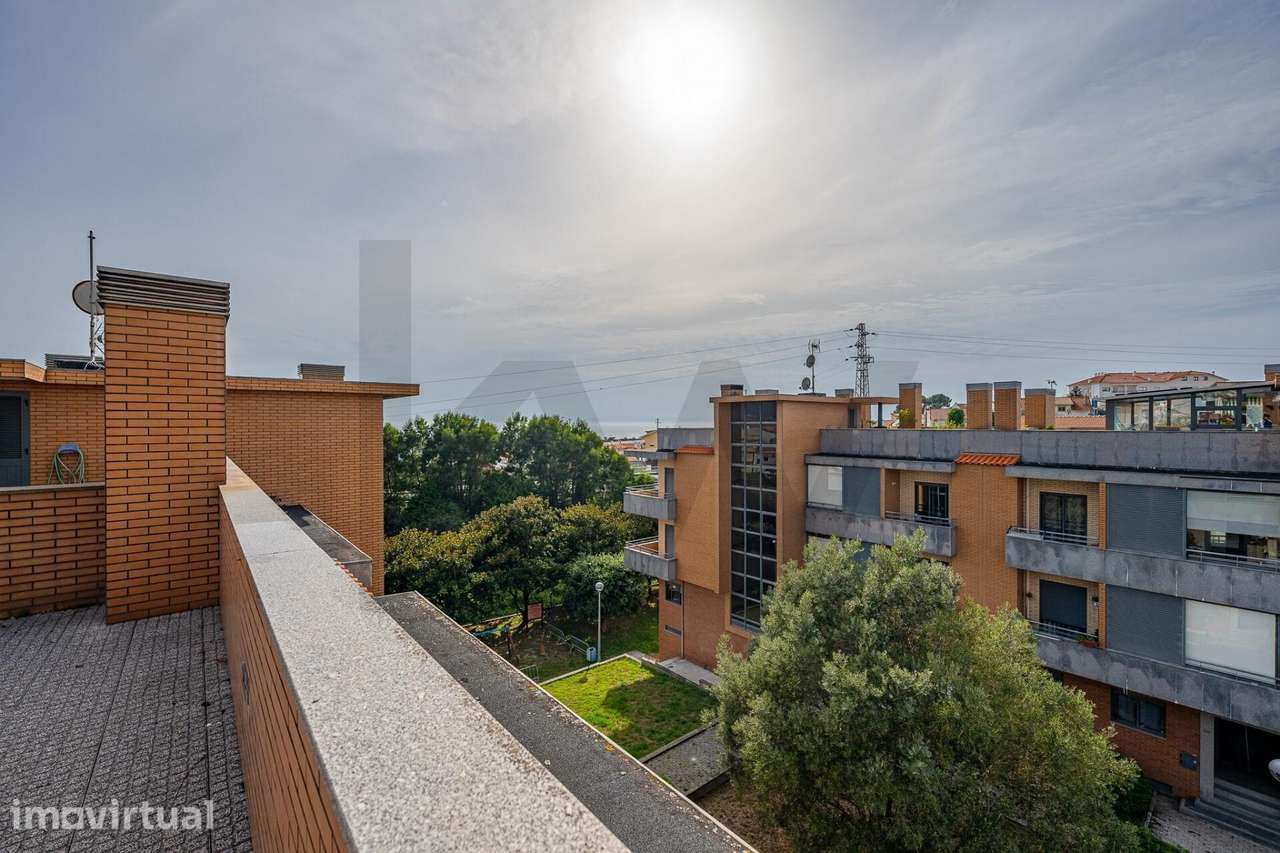 Apartamento T3 com rooftop com vista mar e garagem fechada | Vila Prai - Grande imagem: 2/37