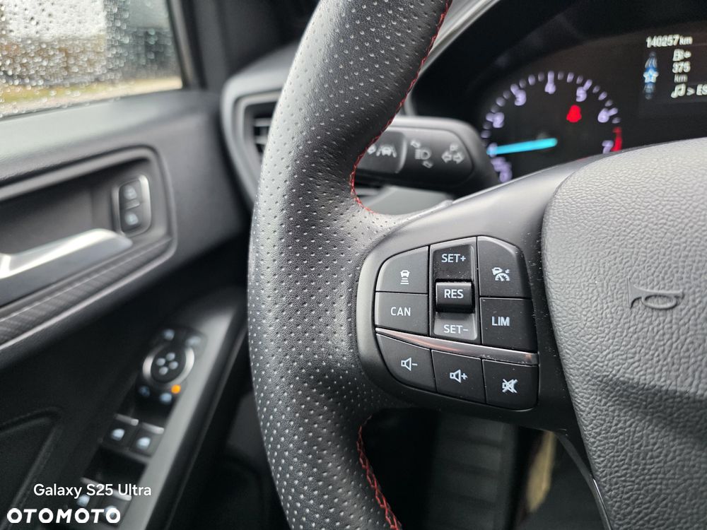 Ford Focus 1.5 EcoBoost ST-Line ASS - 11