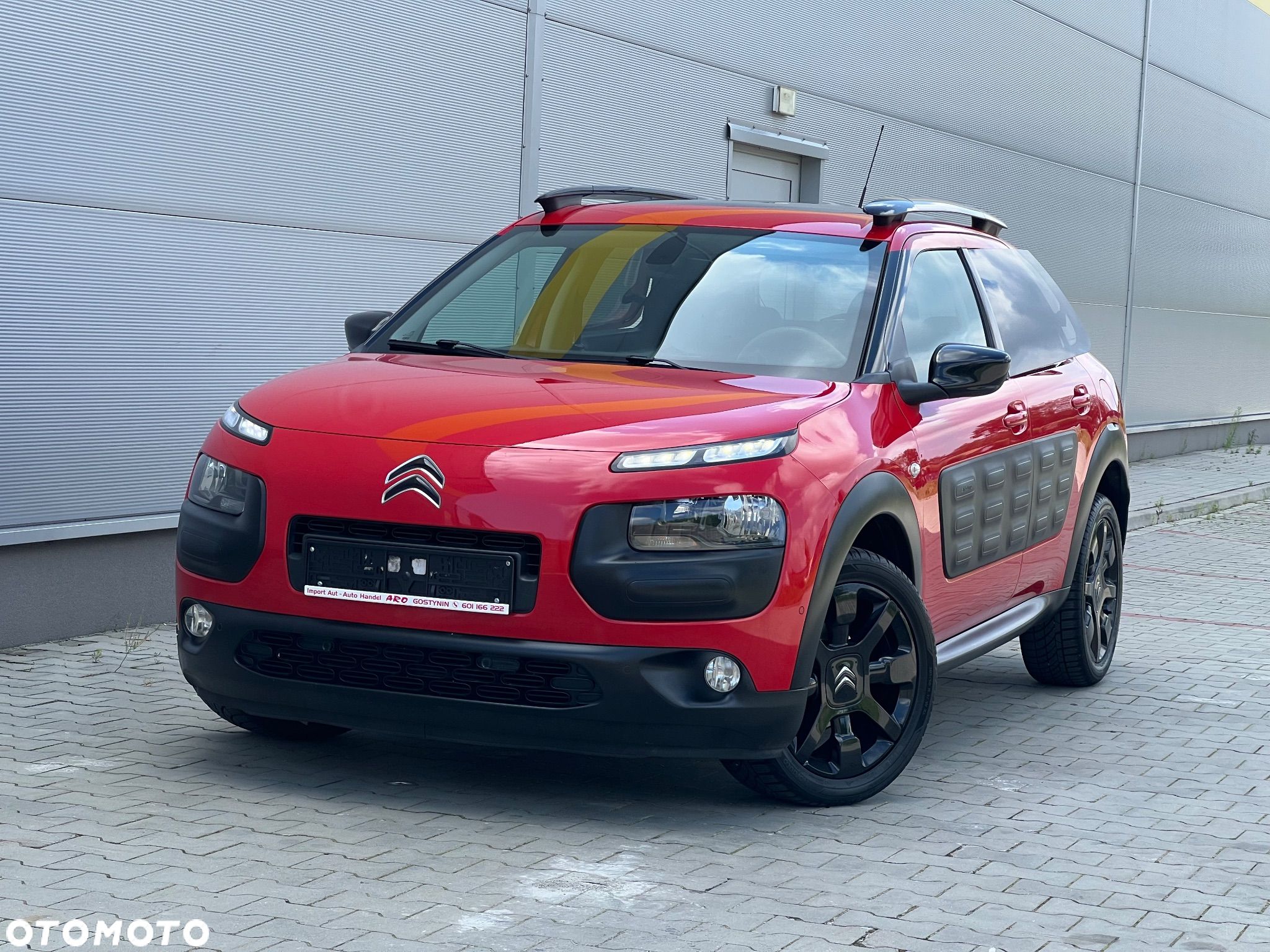 Citroën C4 Cactus 1.2 PureTech Shine Edition S&S ETG - 1
