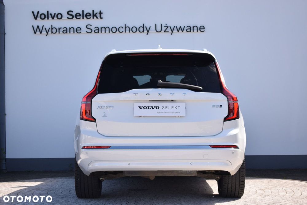Volvo XC 90 - 8