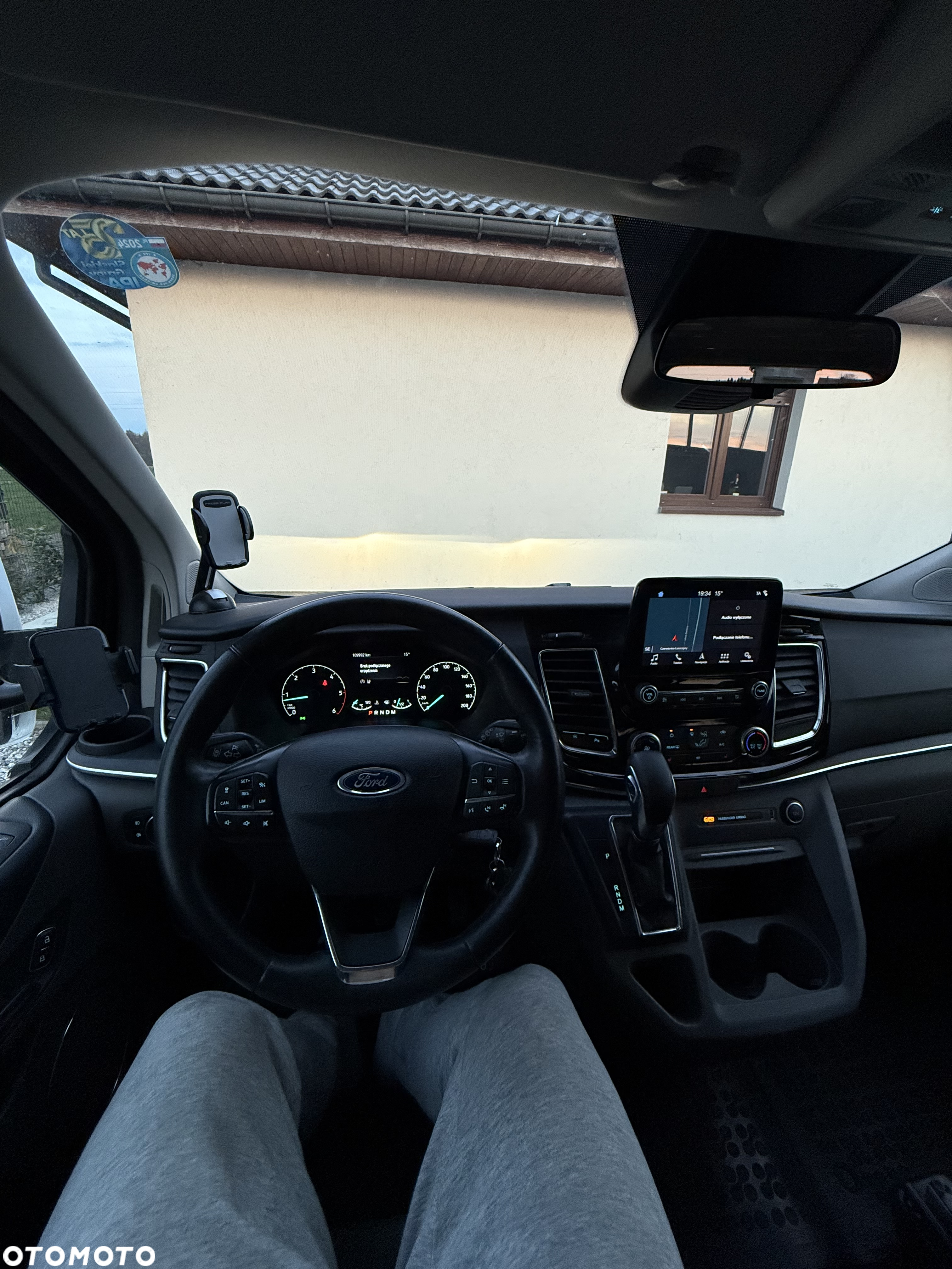 Ford Tourneo Custom - 3