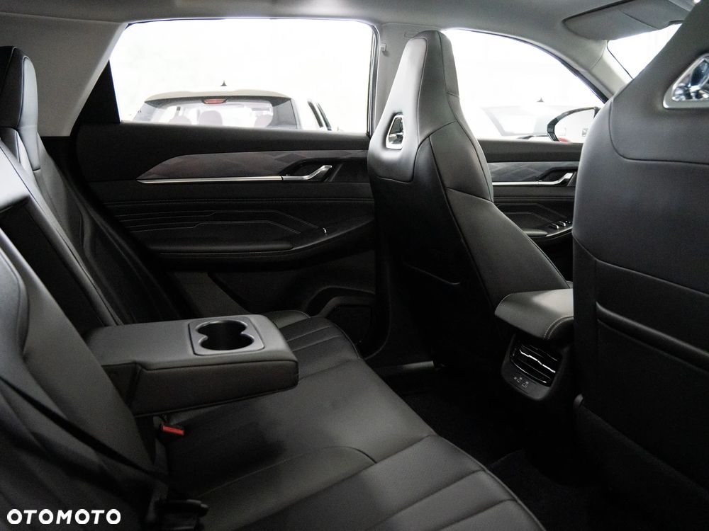Dongfeng Mage - 37