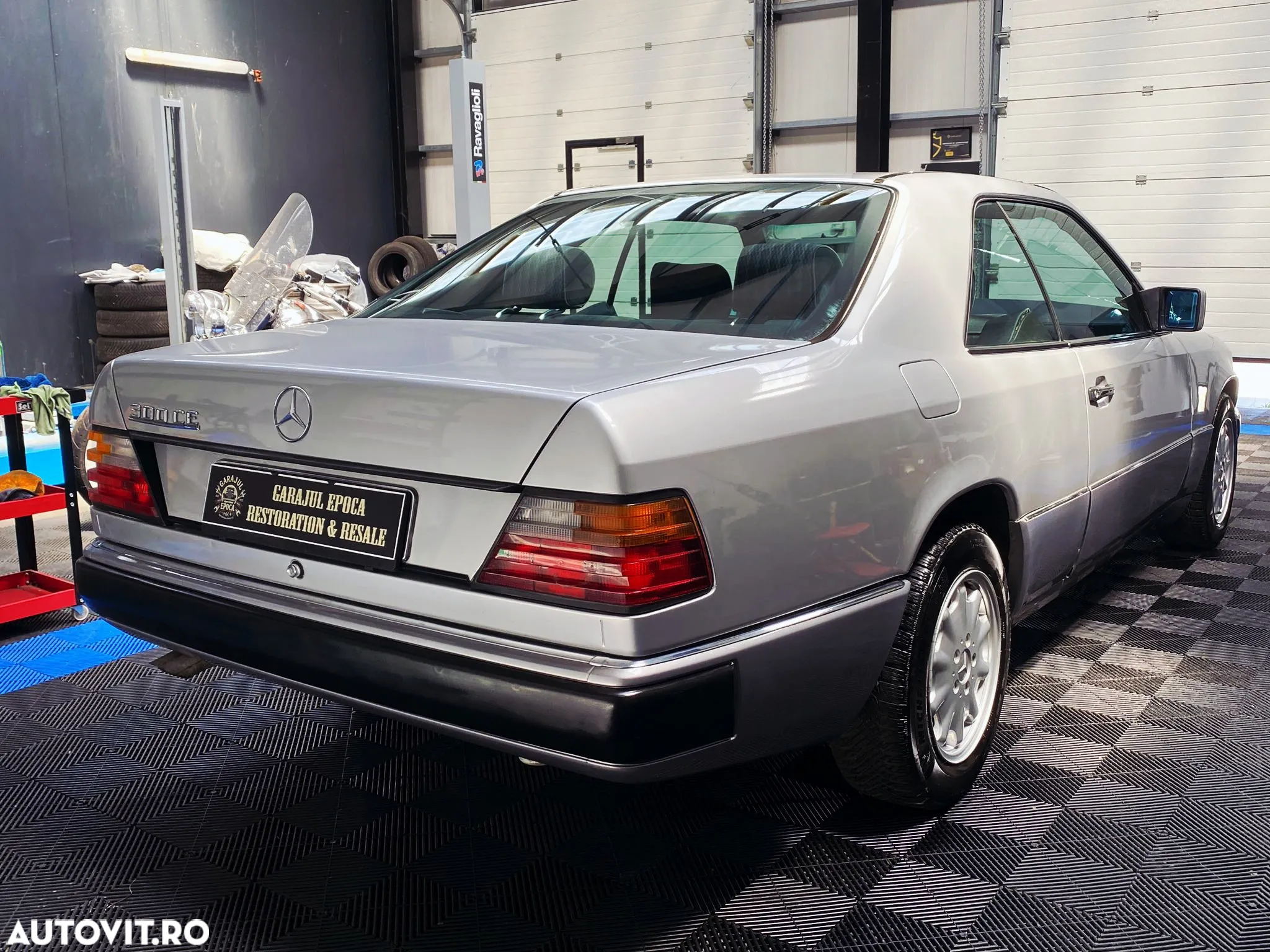 Mercedes-Benz W124 - 3