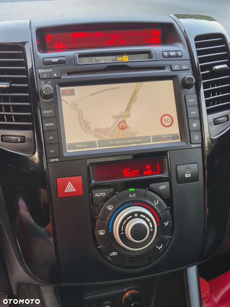 Kia Venga 1.4 M - 16