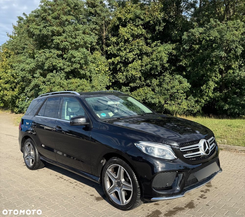 Mercedes-Benz GLE - 1