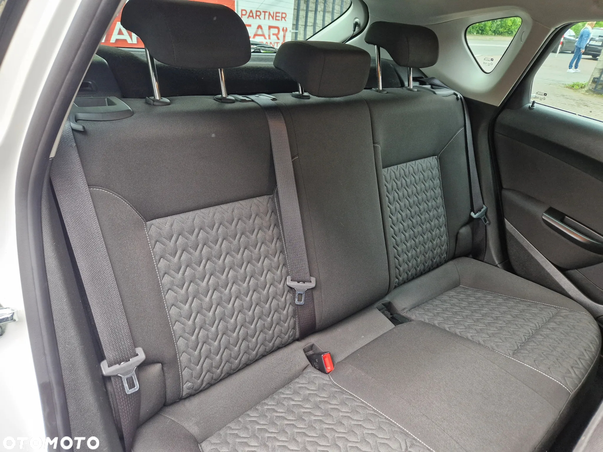 Opel Astra 1.4 Turbo ENERGY - 37