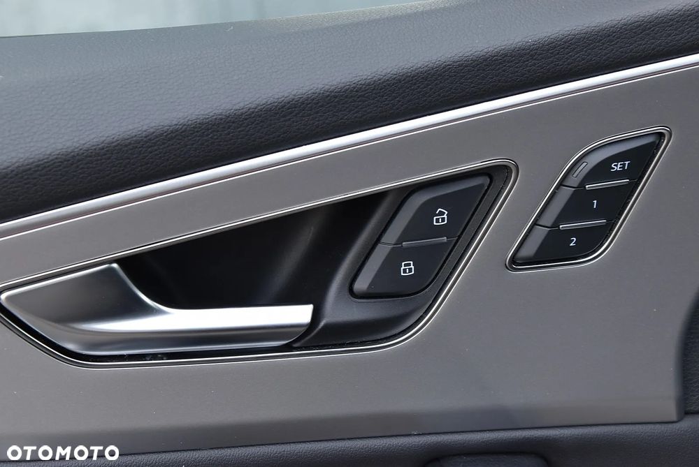 Audi Q7 50 TDI quattro tiptronic S line - 31