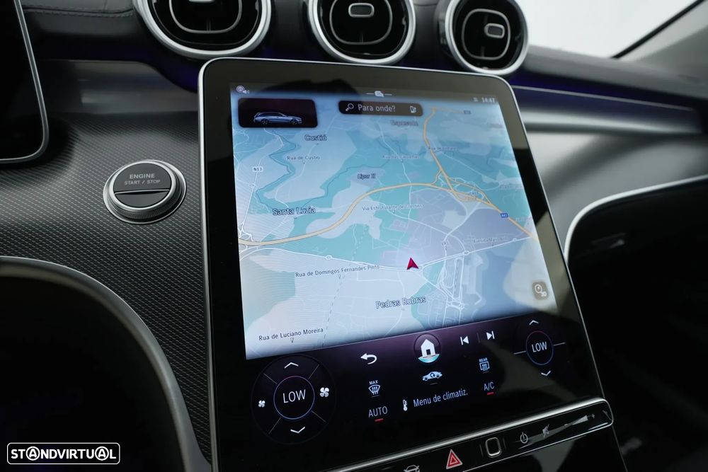 Mercedes-Benz C 300 e AMG Line - 13