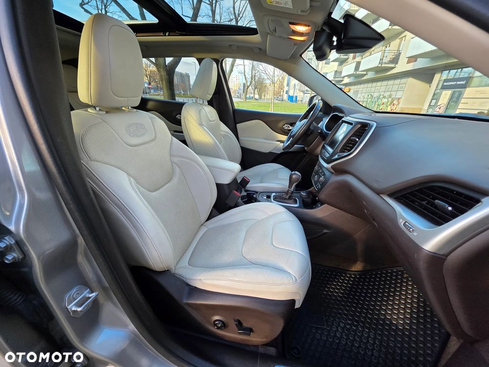 Jeep Cherokee 3.2 V6 Active Drive I Limited - 37