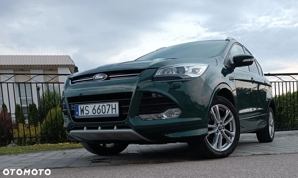 Ford Kuga - 1