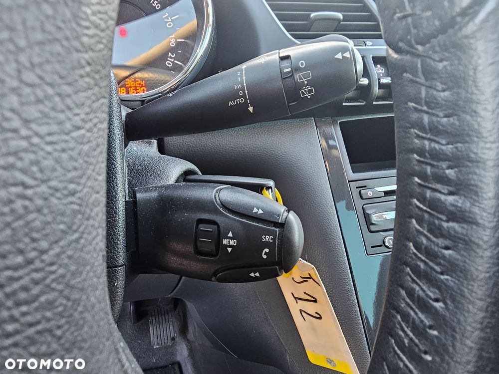 Peugeot 3008 155 THP Allure - 10