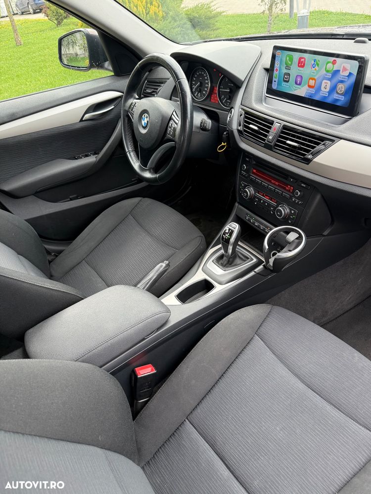 BMW X1 xDrive18d Aut. Sport Line - 12