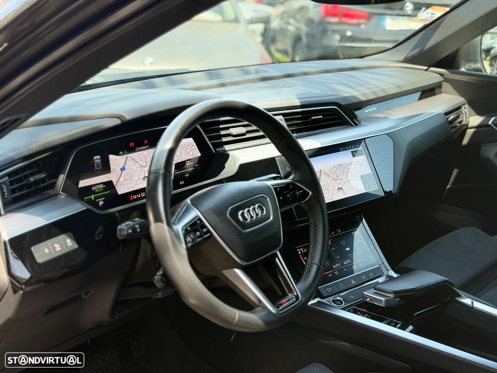 Audi e-tron 55 quattro S line - 10
