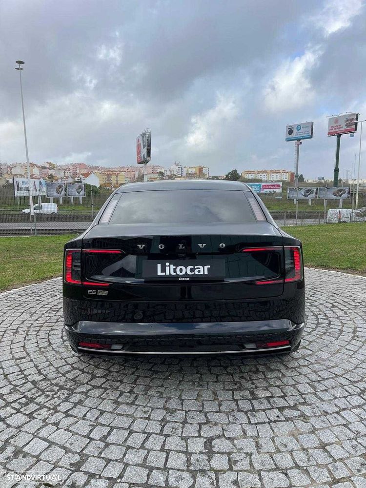 Volvo ES90 - 4