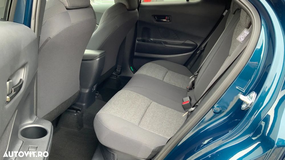 Toyota C-HR 1.8 HEV 140 CP 4x2 CVT Dynamic - 8