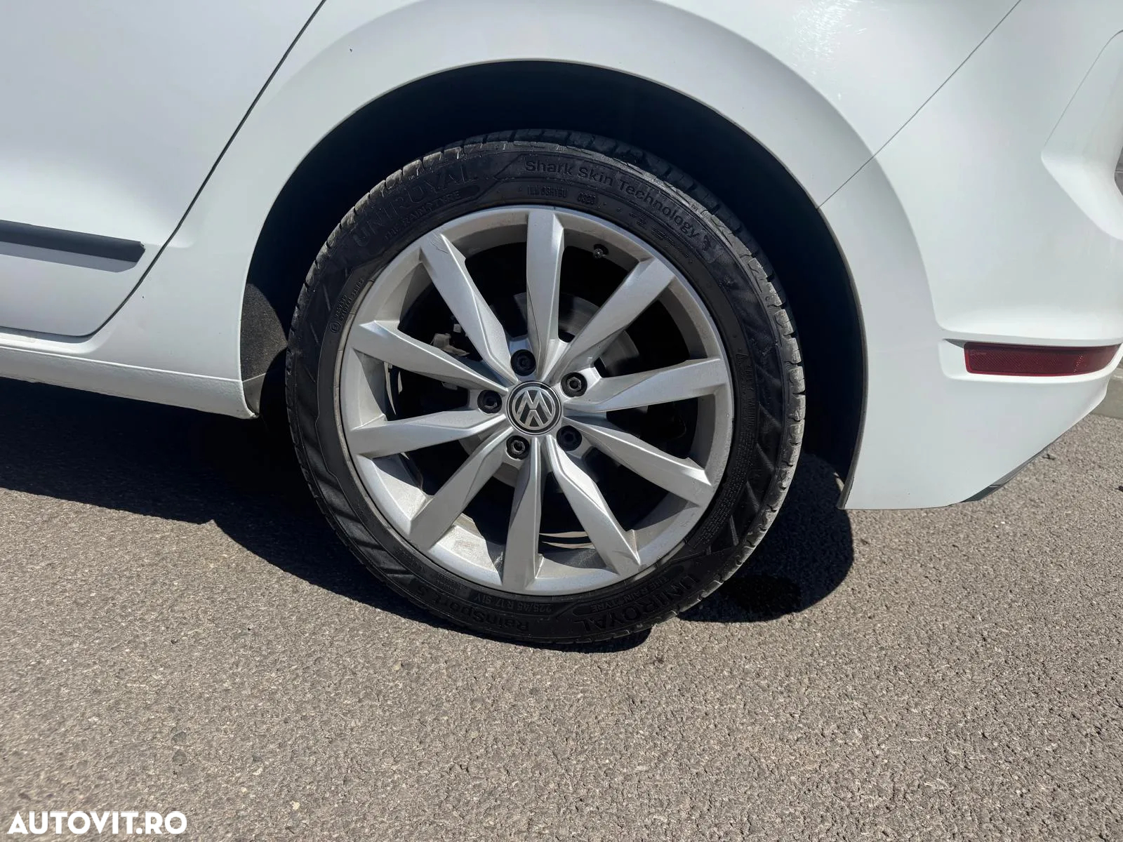 Volkswagen Golf 1.5 TSI ACT OPF DSG Highline - 11