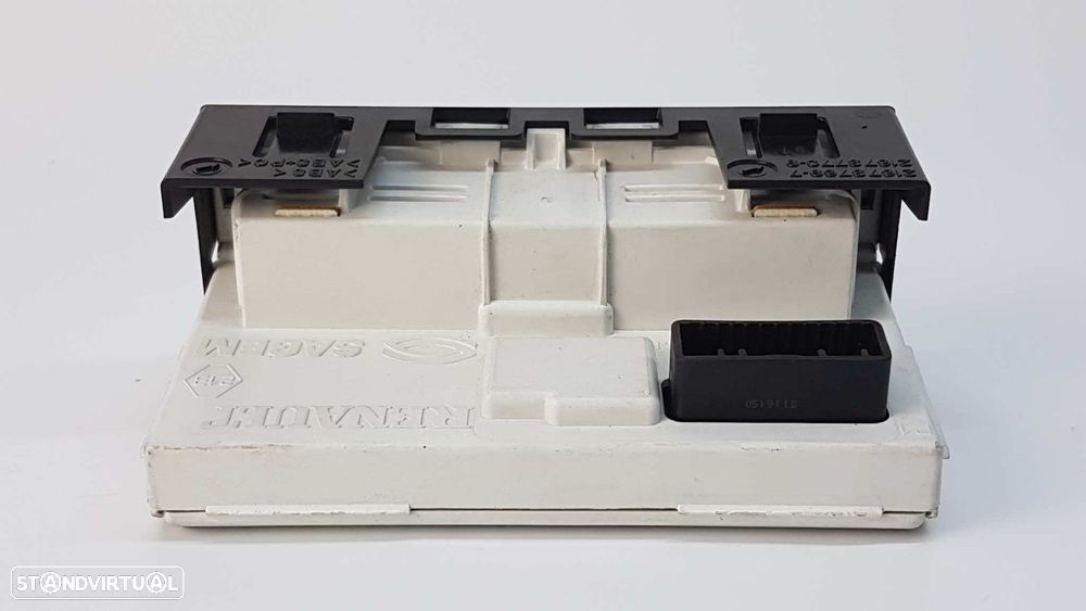 TELA/ECRÃ MULTIFUNÇÕES RENAULT MEGANE II BERLINA 5P CONFORT AUTHENTIQUE - 5