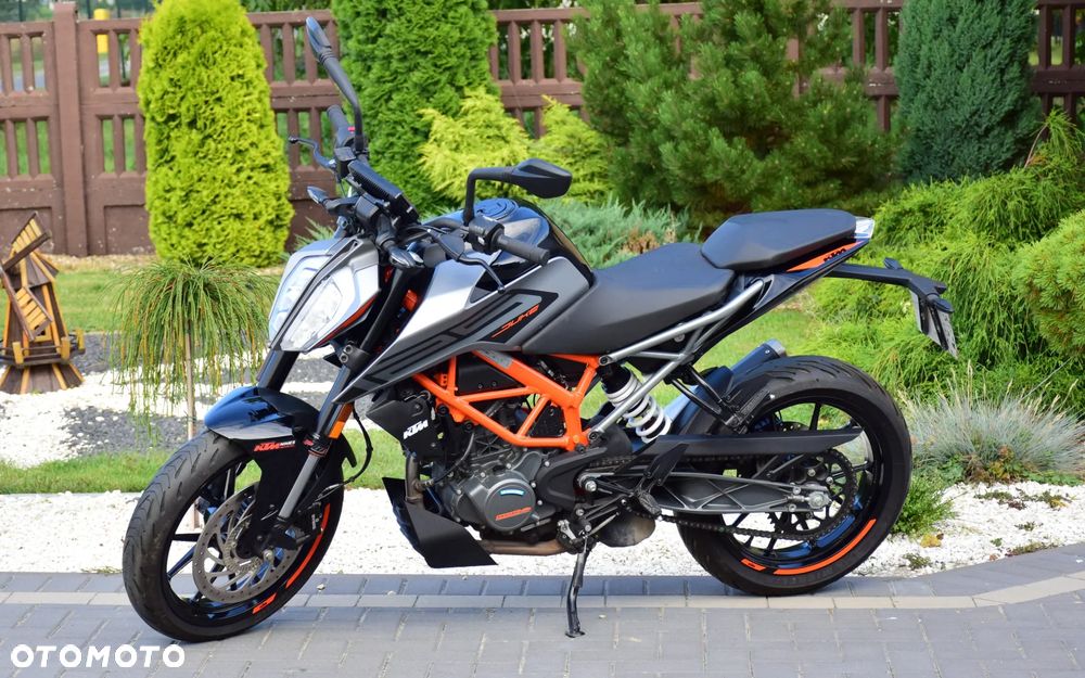 KTM Duke - 4