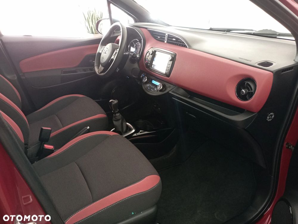Toyota Yaris 1.5 Selection - 9