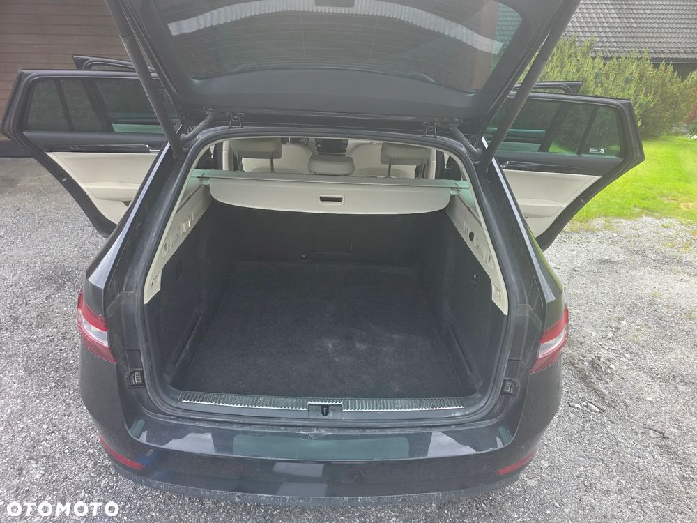 Skoda Superb 1.8 TSI L&K - 2
