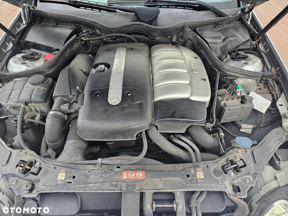 Mercedes-Benz CLK 270 CDI Avantgarde - 15