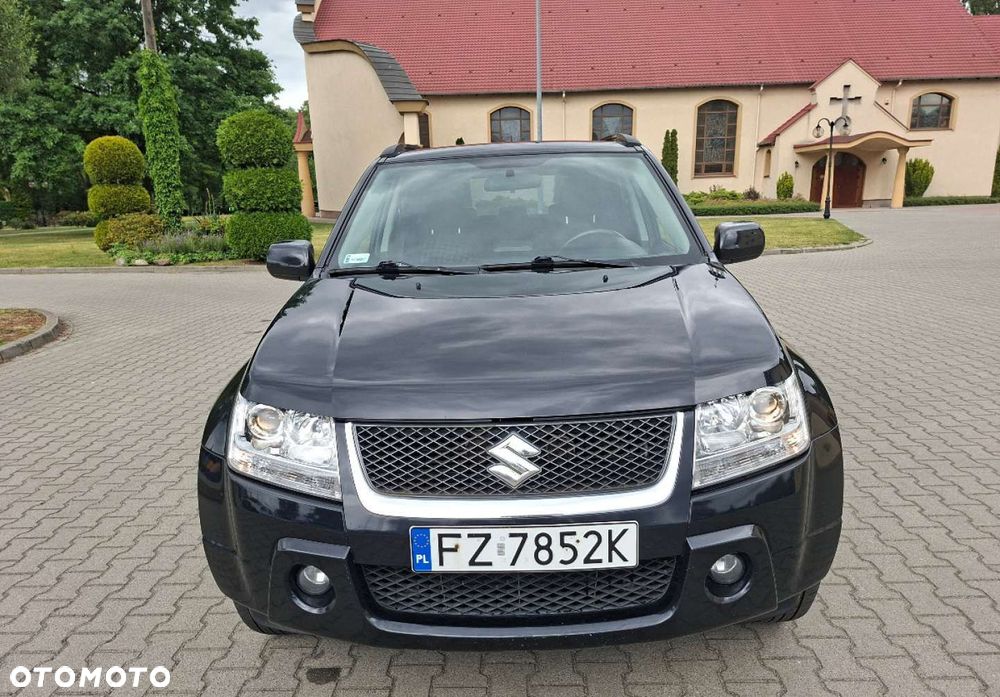 Suzuki Grand Vitara - 2