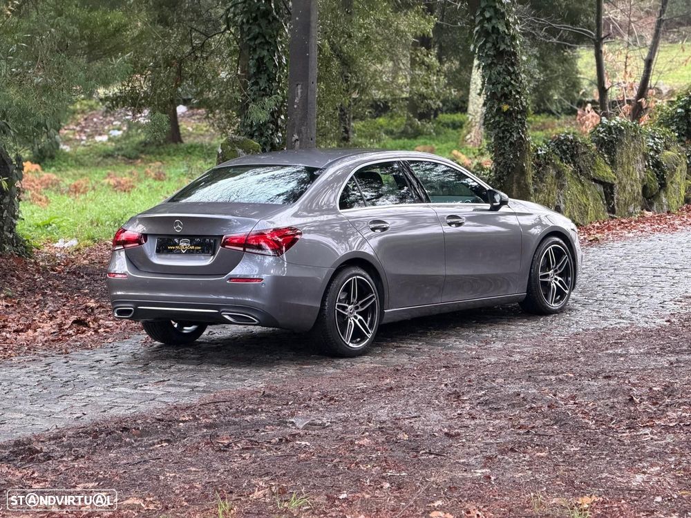 Mercedes-Benz A 180 Limousine d Business Solutions Aut. - 3