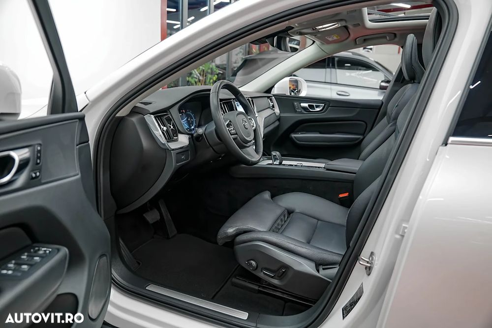 Volvo XC 60 B4 D AWD Geartronic Inscription - 4