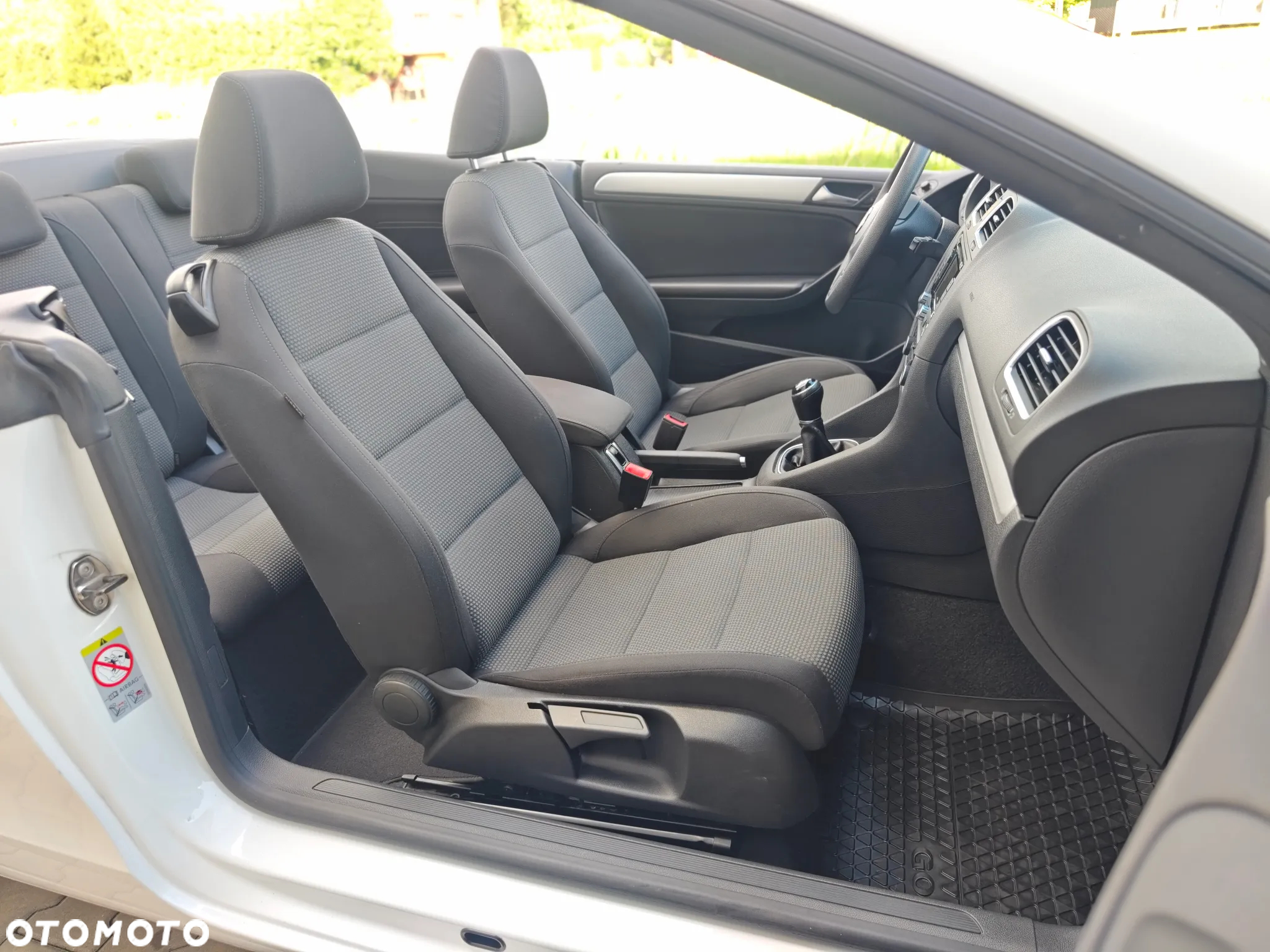 Volkswagen Golf Cabrio 1.2 TSI BlueMotion Technology Exclusive - 19