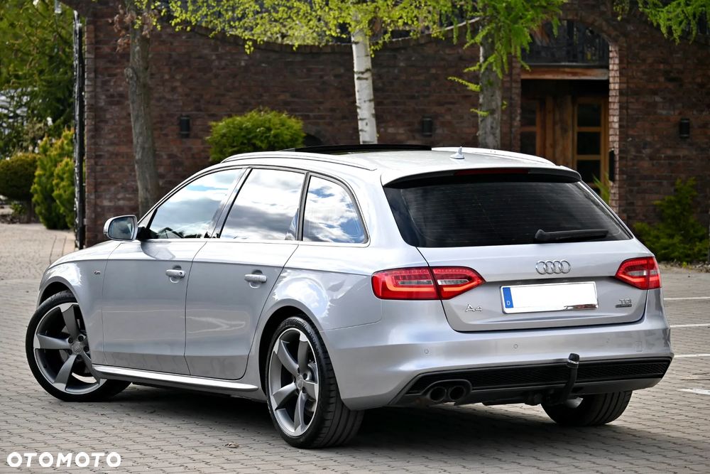 Audi A4 Avant 2.0 TDI Quattro Line S tronic - 15