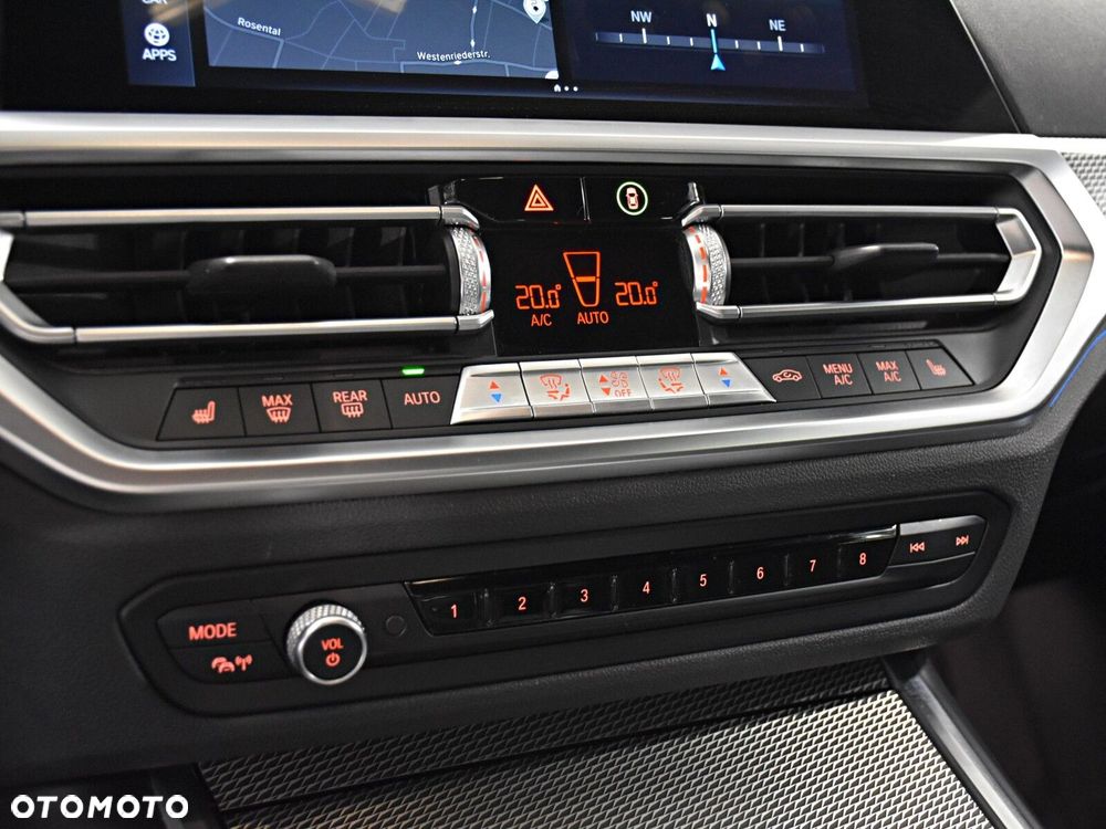 BMW Seria 3 - 18