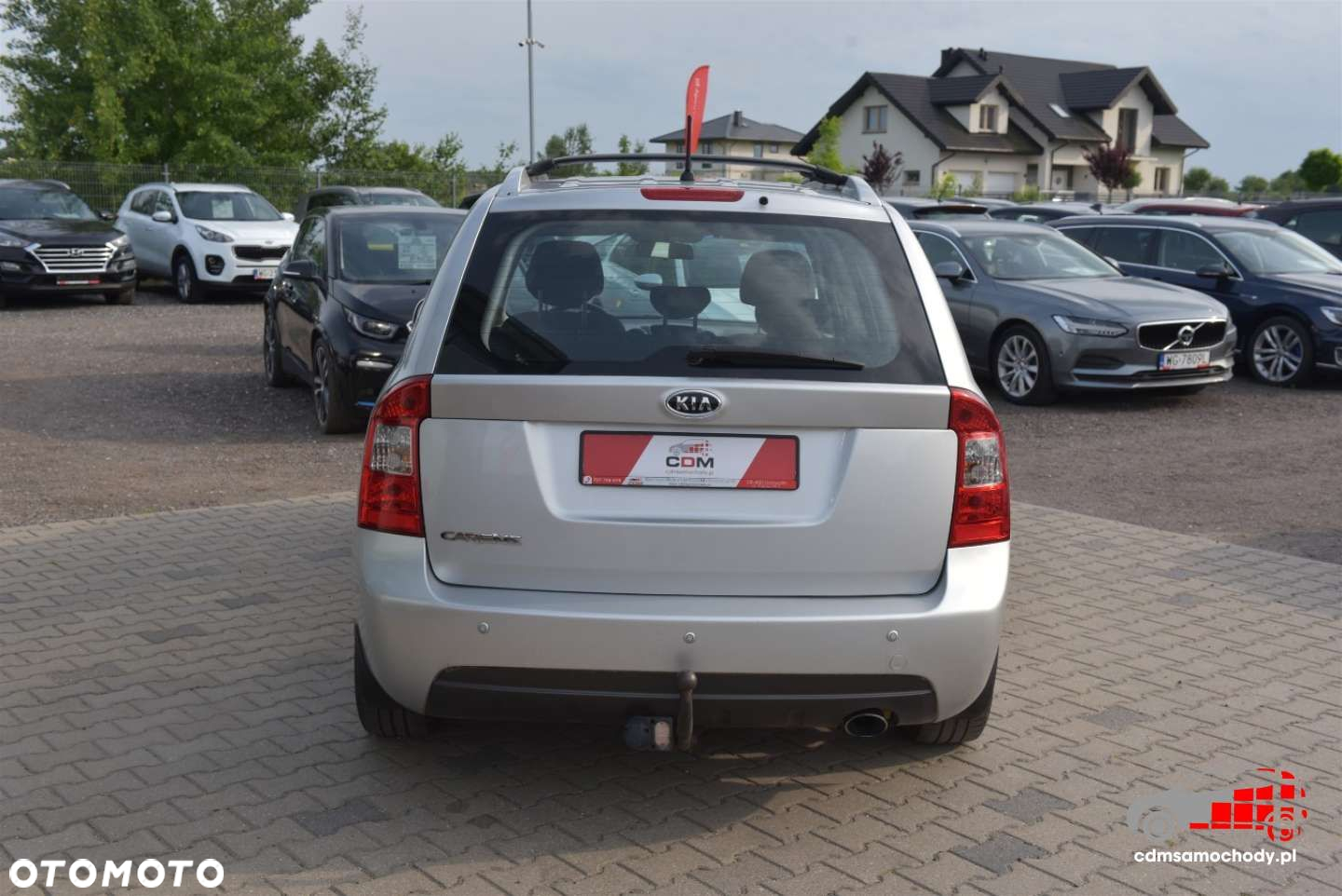 Kia Carens - 9