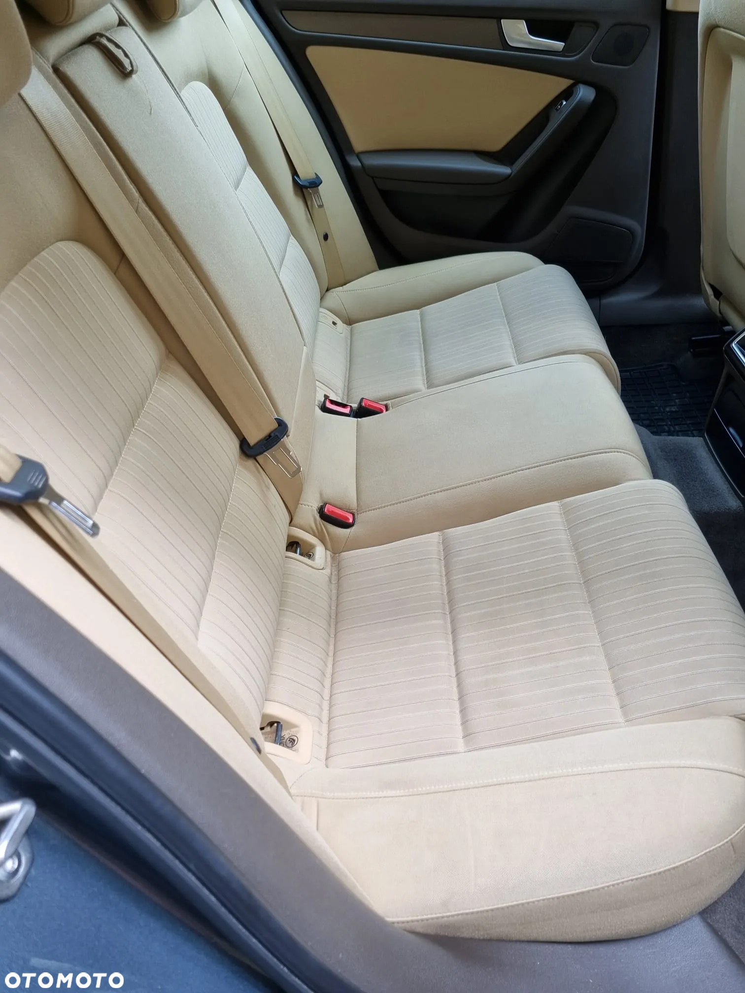 Audi A4 2.0 TDI - 24