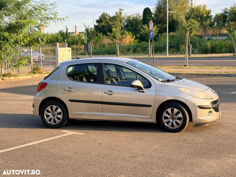 Peugeot 207 1.4 HDI Trendy - 3