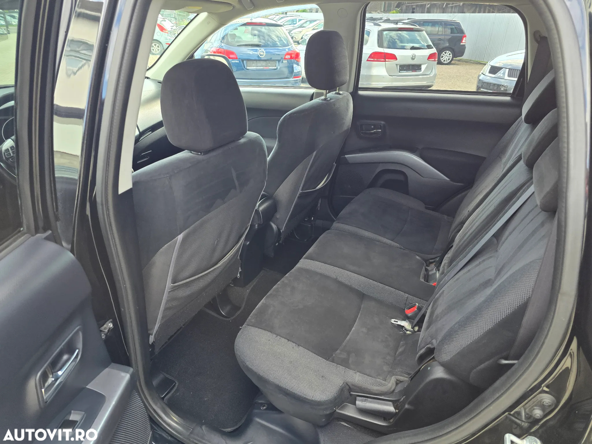 Mitsubishi Outlander 2.0 DI-D Instyle - 17