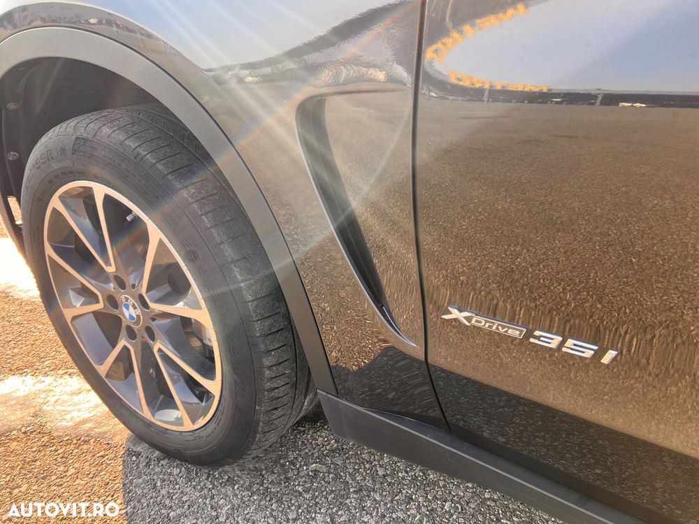 BMW X5 xDrive35i - 10