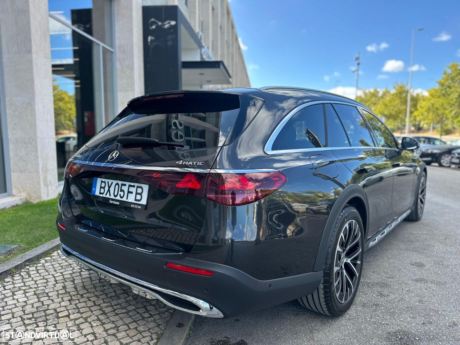 Mercedes-Benz E 450 d 4Matic All-Terrain - 8
