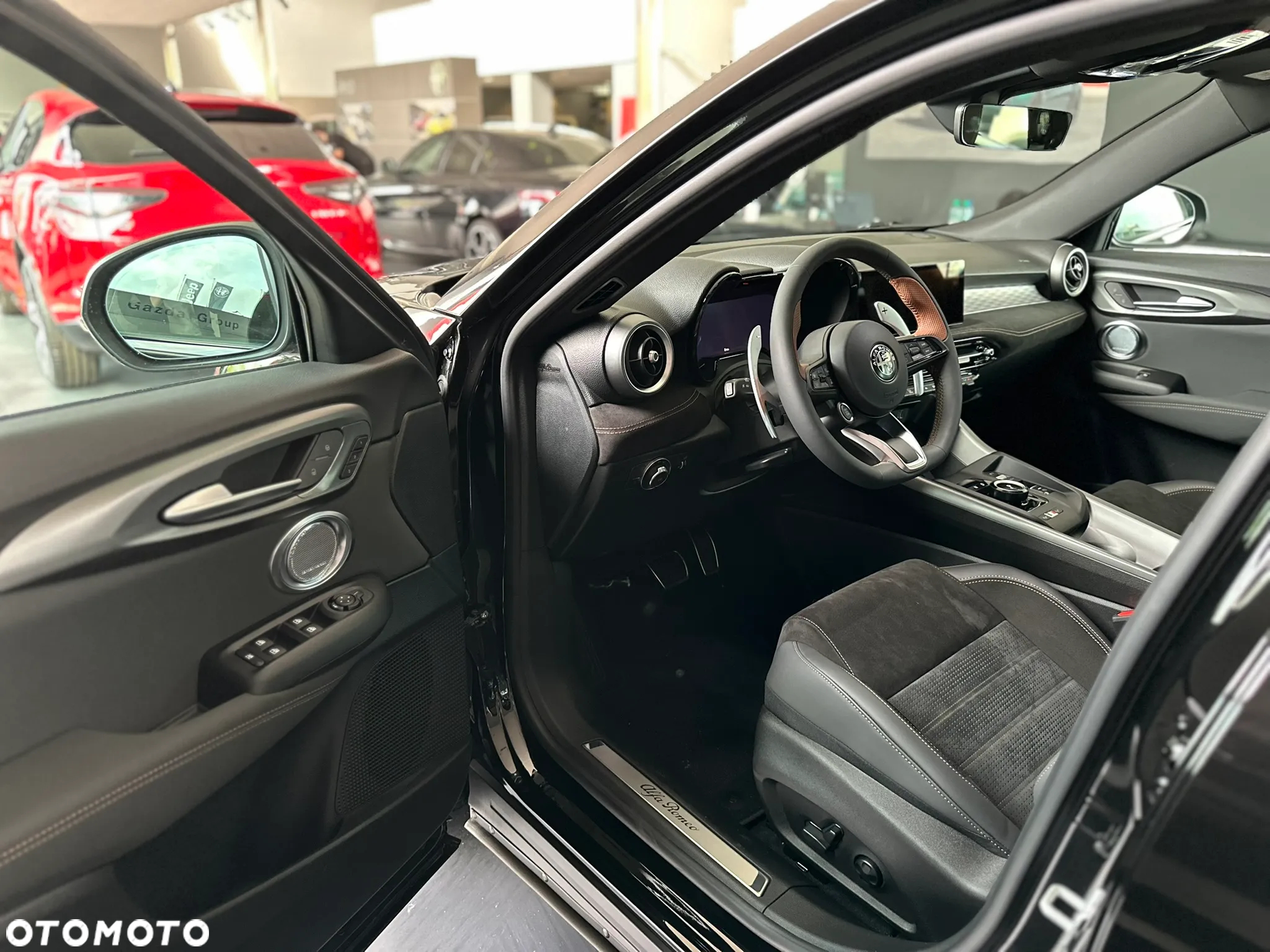 Alfa Romeo Tonale 1.5 T4 GSE mHEV Intensa DCT - 14