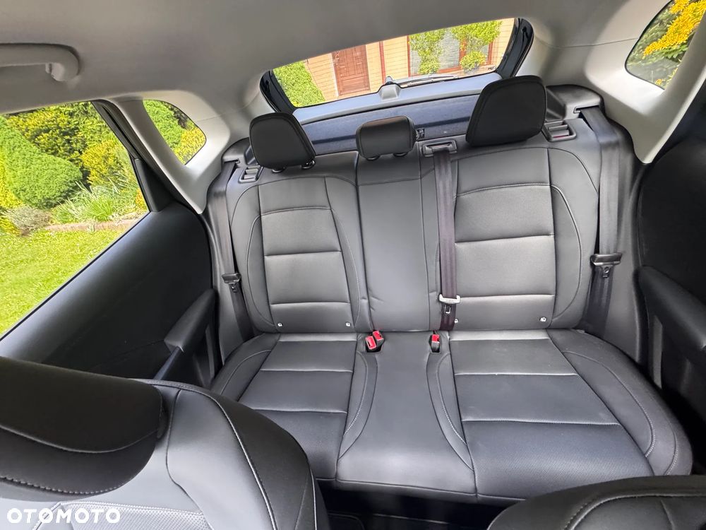 MG ZS 1.5 HEV+ Exclusive - 17