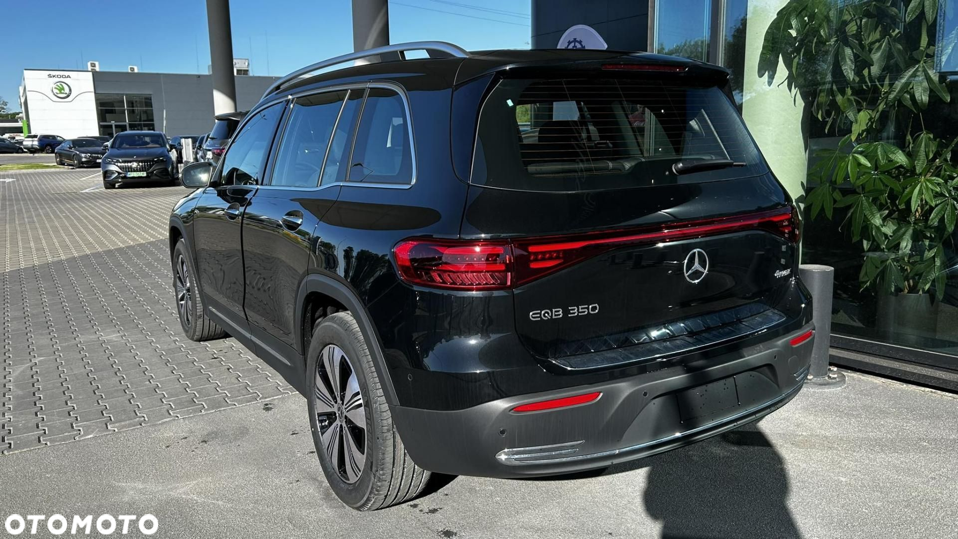 Mercedes-Benz EQB - 4