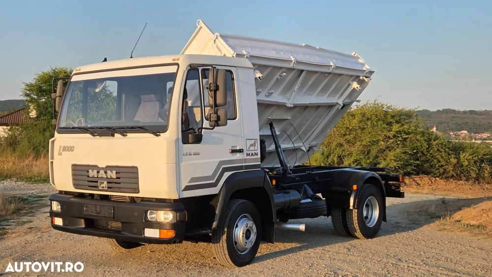MAN 7,5t - basculabil 2006 -  280.ooo km - 1