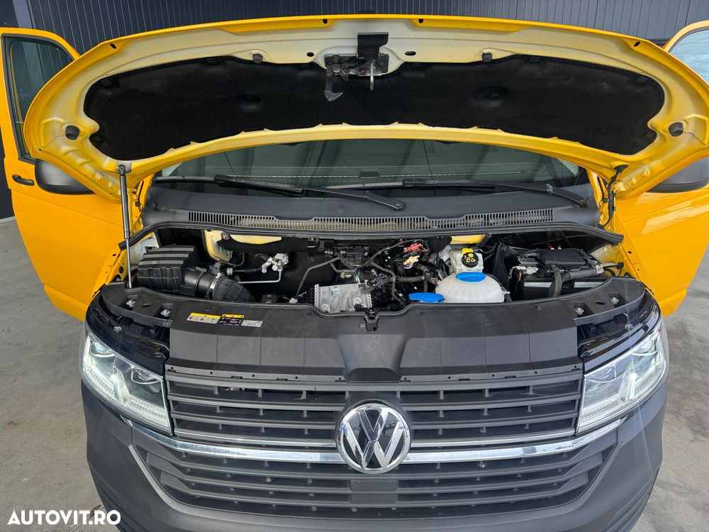 Volkswagen Caravelle LR Highline - 21