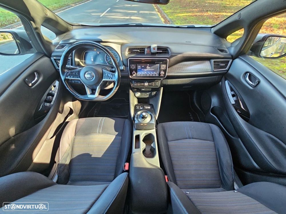 Nissan Leaf N-Connecta - 24
